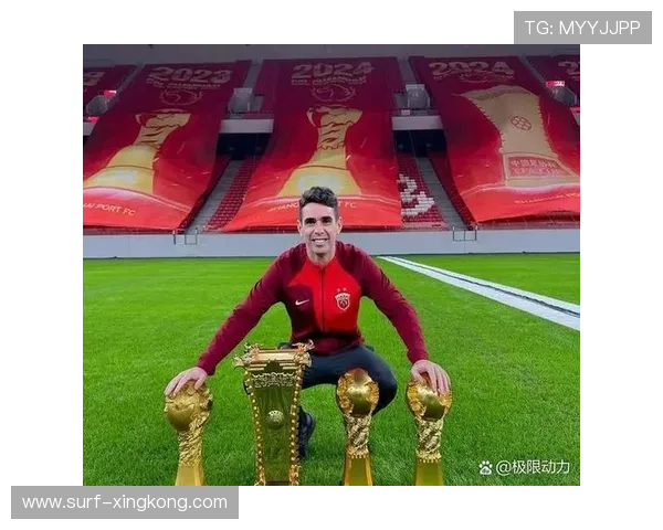 中国足球97号球星是谁 他在球场上的表现与传奇经历揭秘