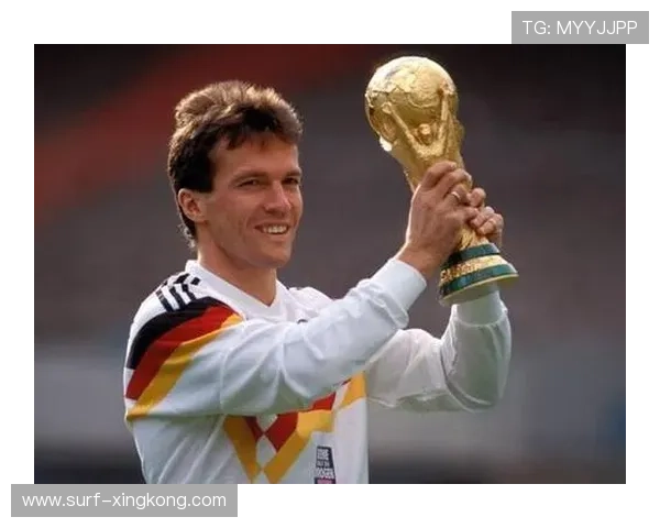 全球十大足球巨星排名盘点 他们究竟有何过人之处值得关注