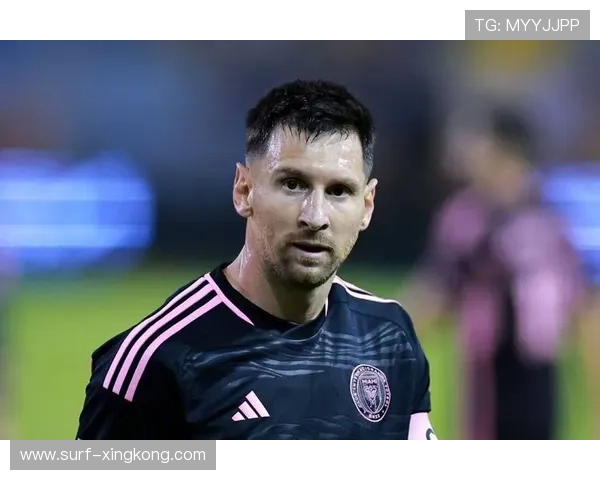 科比致敬偶像梅西的足球精神与人生哲学揭秘